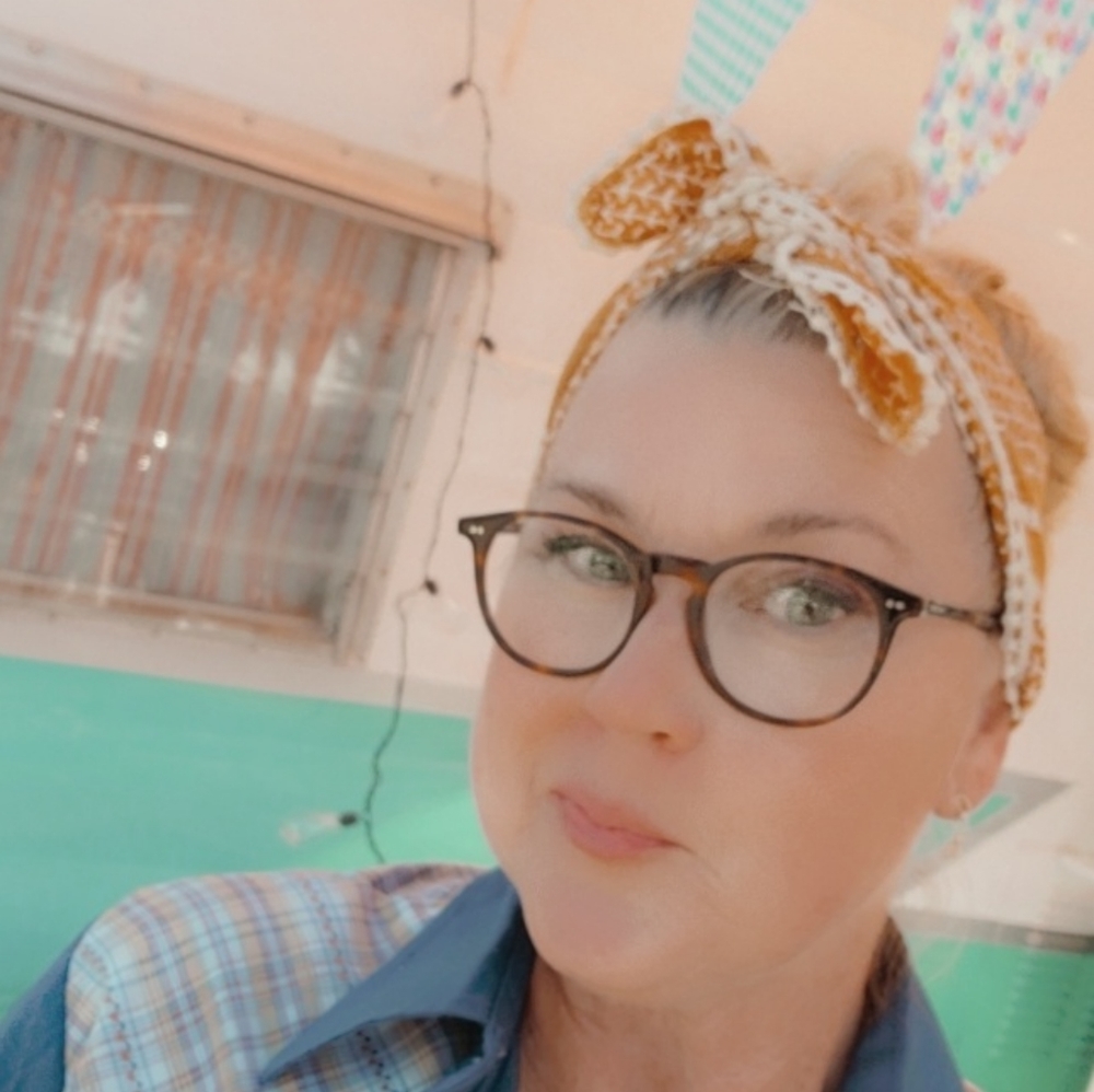 Meet your Posher, Robin